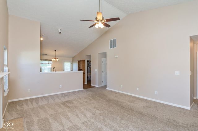 721 Bluff Creek Drive, Fortville, IN 46040