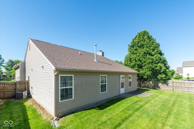 721 Bluff Creek Drive, Fortville, IN 46040