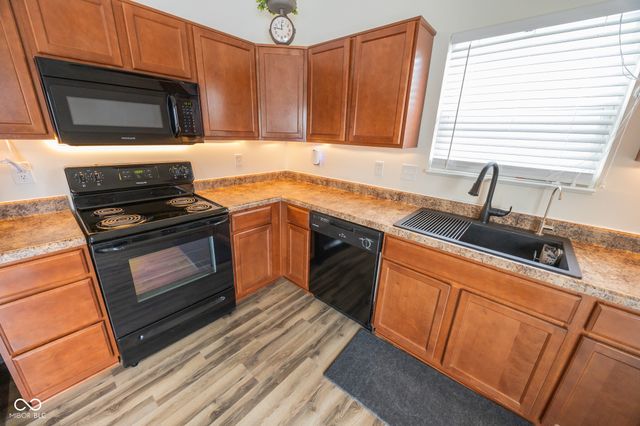 1212 Crabapple Road, Franklin, IN 46131