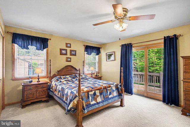 5 FISHER TER, Willow Street, PA 17584