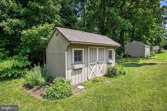 5 FISHER TER, Willow Street, PA 17584