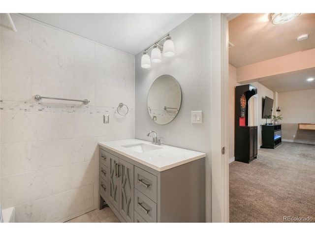 16924 Fletcherville Ln, Peyton, CO 80831