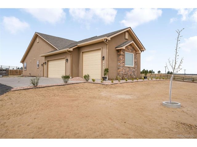 16924 Fletcherville Ln, Peyton, CO 80831