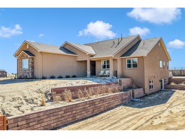 16924 Fletcherville Ln, Peyton, CO 80831
