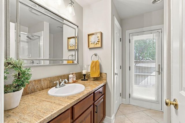 7121 Paul Do Mar Way, Elk Grove, CA 95757
