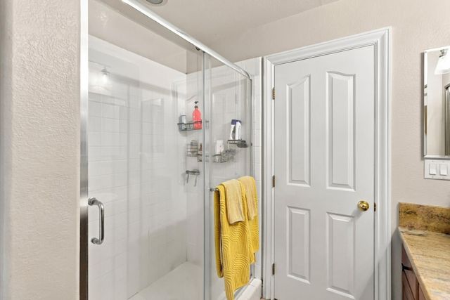 7121 Paul Do Mar Way, Elk Grove, CA 95757