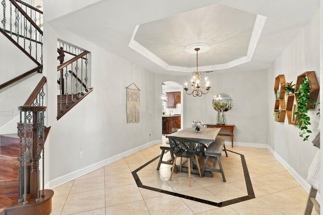 7121 Paul Do Mar Way, Elk Grove, CA 95757