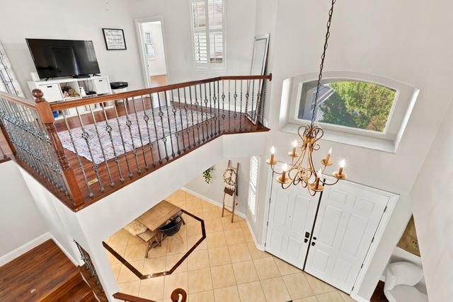 7121 Paul Do Mar Way, Elk Grove, CA 95757