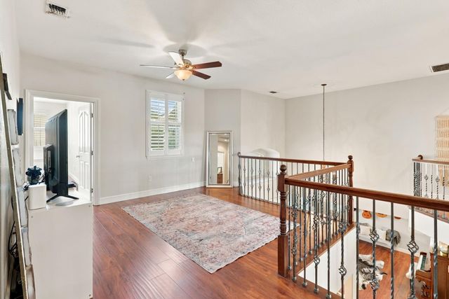 7121 Paul Do Mar Way, Elk Grove, CA 95757