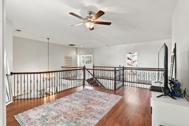 7121 Paul Do Mar Way, Elk Grove, CA 95757