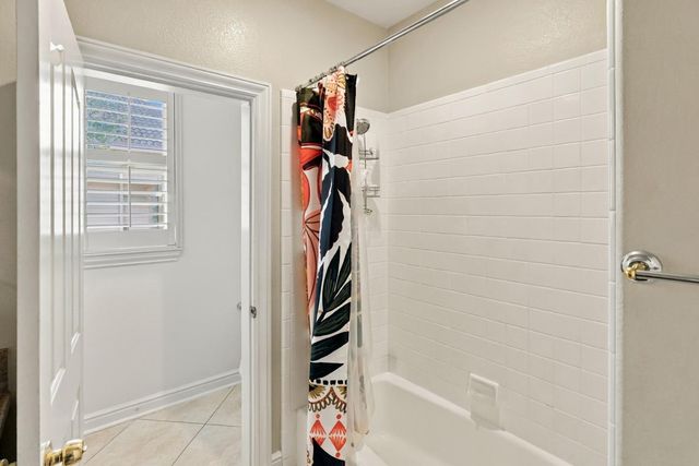 7121 Paul Do Mar Way, Elk Grove, CA 95757