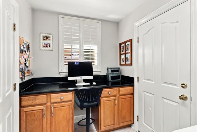 7121 Paul Do Mar Way, Elk Grove, CA 95757