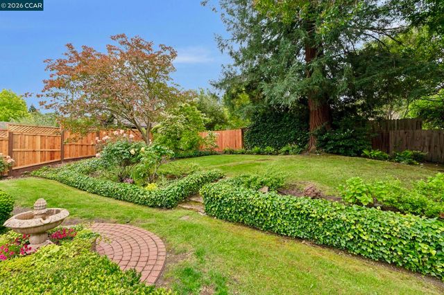 3195 Camino Colorados, Lafayette, CA 94549