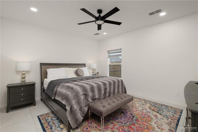 405 Olympic Street, Edinburg, TX 78541
