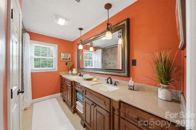 138 Whispering Pines Drive, Hudson, NC 28638