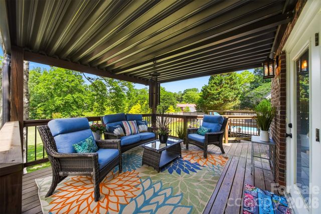 138 Whispering Pines Drive, Hudson, NC 28638