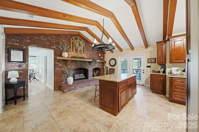 138 Whispering Pines Drive, Hudson, NC 28638