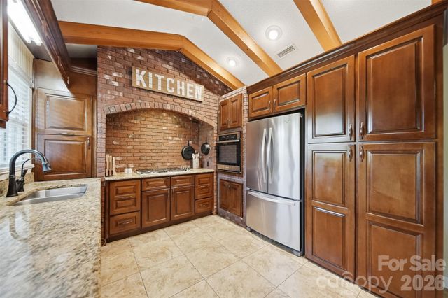 138 Whispering Pines Drive, Hudson, NC 28638