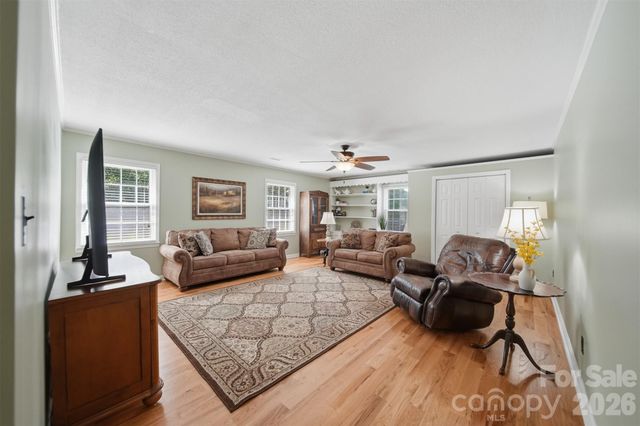 138 Whispering Pines Drive, Hudson, NC 28638