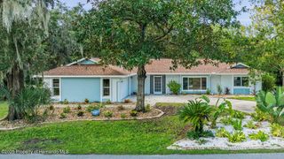 11815 W Waterway Drive, Homosassa, FL 34448