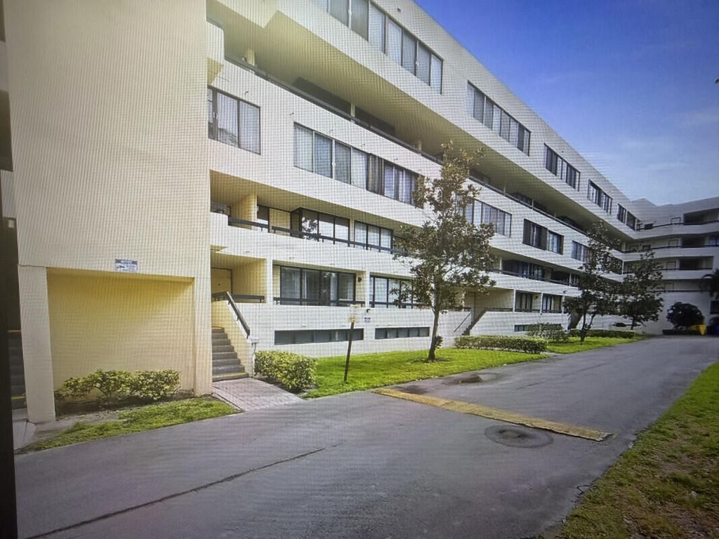 1401 S Federal Highway 102, Boca Raton, FL 33432