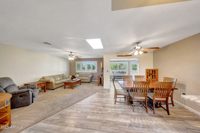 10309 W FLORIADE Drive, Sun City, AZ 85351