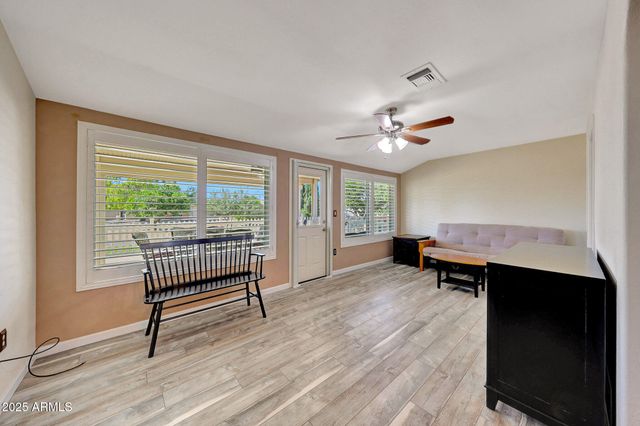 10309 W FLORIADE Drive, Sun City, AZ 85351