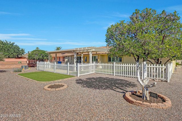 10309 W FLORIADE Drive, Sun City, AZ 85351