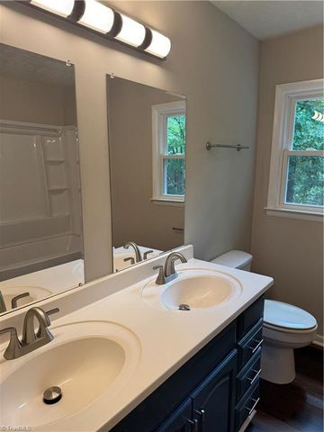 6529 Benson Lane, Pfafftown, NC 27040