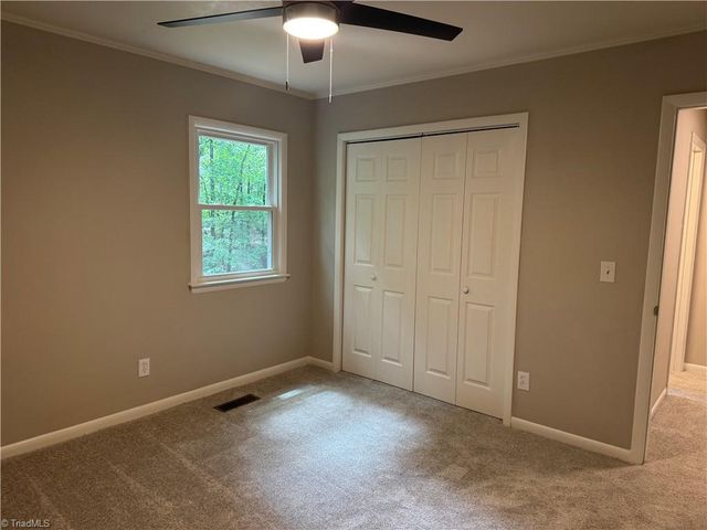 6529 Benson Lane, Pfafftown, NC 27040