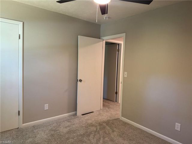 6529 Benson Lane, Pfafftown, NC 27040