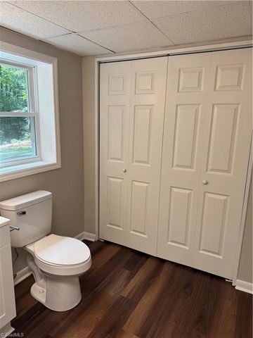 6529 Benson Lane, Pfafftown, NC 27040
