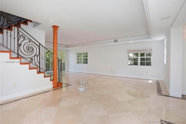 592 Fernwood Road B, Key Biscayne, FL 33149