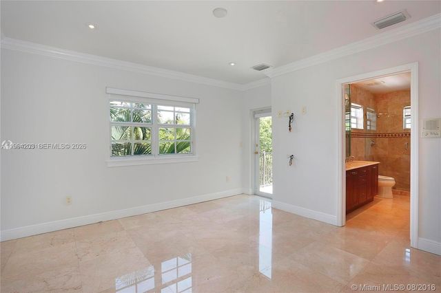 592 Fernwood Road B, Key Biscayne, FL 33149
