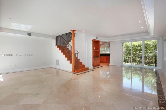 592 Fernwood Road B, Key Biscayne, FL 33149