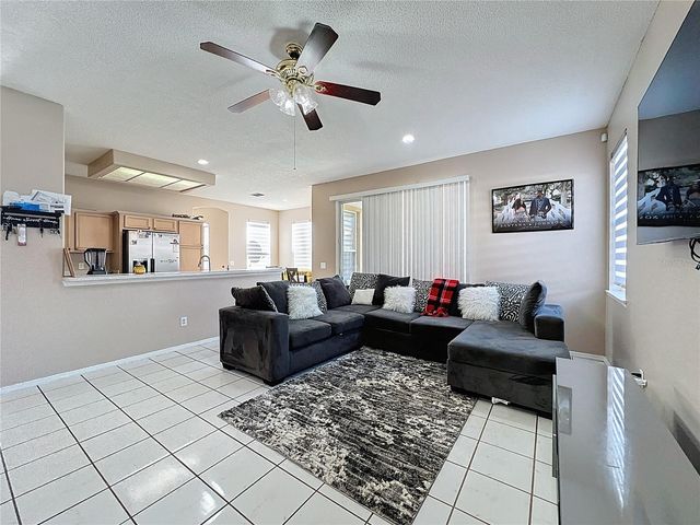 15000 LAKE AZURE DRIVE, Orlando, FL 32824