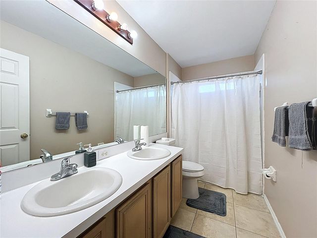 15000 LAKE AZURE DRIVE, Orlando, FL 32824