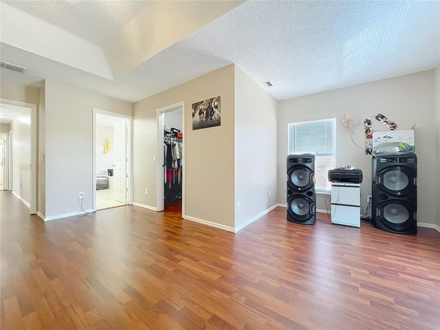 15000 LAKE AZURE DRIVE, Orlando, FL 32824