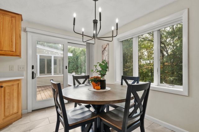 48 Catherine Dr, Peabody, MA 01960