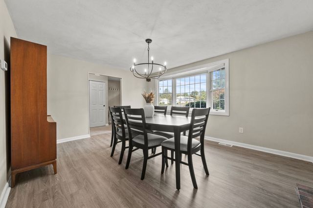 48 Catherine Dr, Peabody, MA 01960
