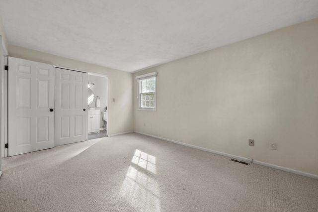 48 Catherine Dr, Peabody, MA 01960
