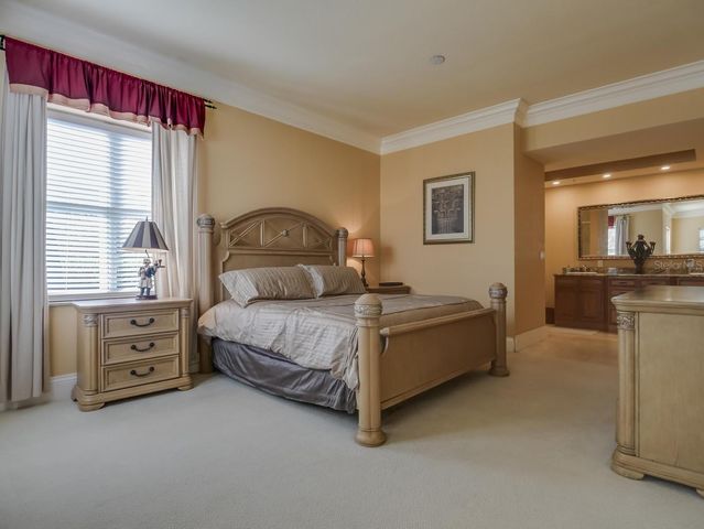 600 GARRISON COVE LANE 2B, Tampa, FL 33602