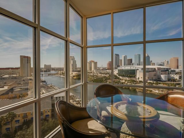600 GARRISON COVE LANE 2B, Tampa, FL 33602
