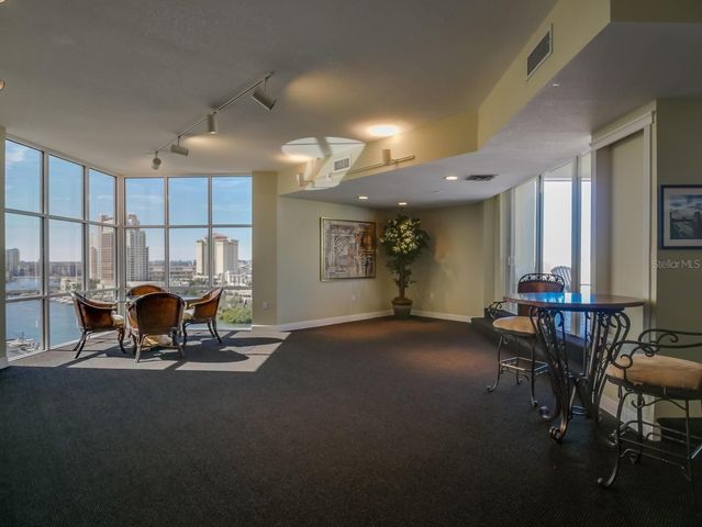 600 GARRISON COVE LANE 2B, Tampa, FL 33602
