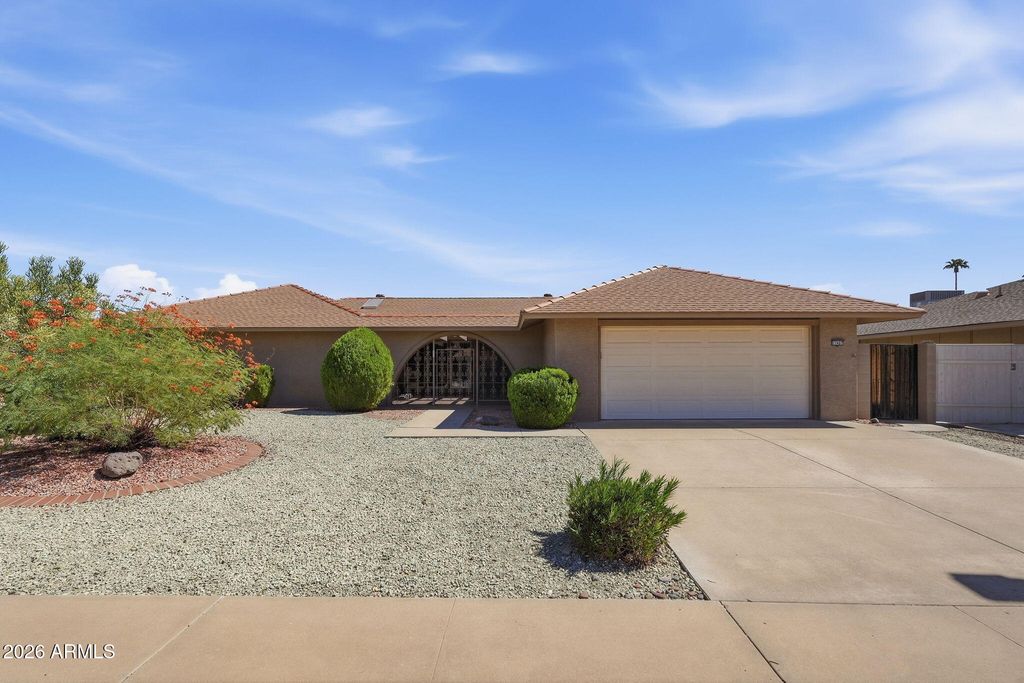 17407 N LIME ROCK Drive, Sun City, AZ 85373 — exterior