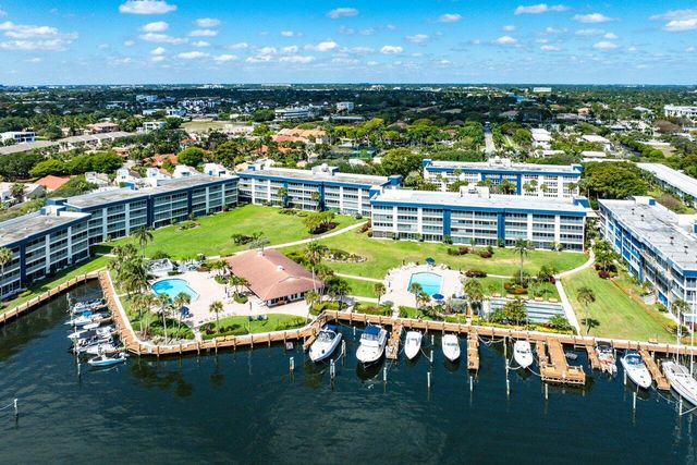 3401 Spanish Trail 455, Delray Beach, FL 33483