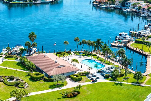 3401 Spanish Trail 455, Delray Beach, FL 33483