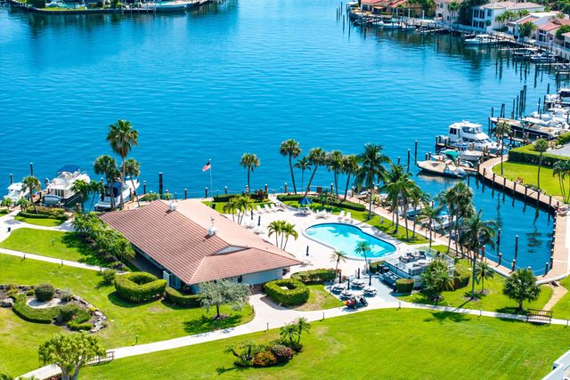 3401 Spanish Trail 455, Delray Beach, FL 33483