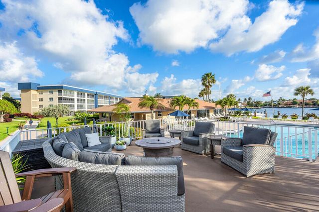 3401 Spanish Trail 455, Delray Beach, FL 33483