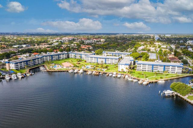 3401 Spanish Trail 455, Delray Beach, FL 33483